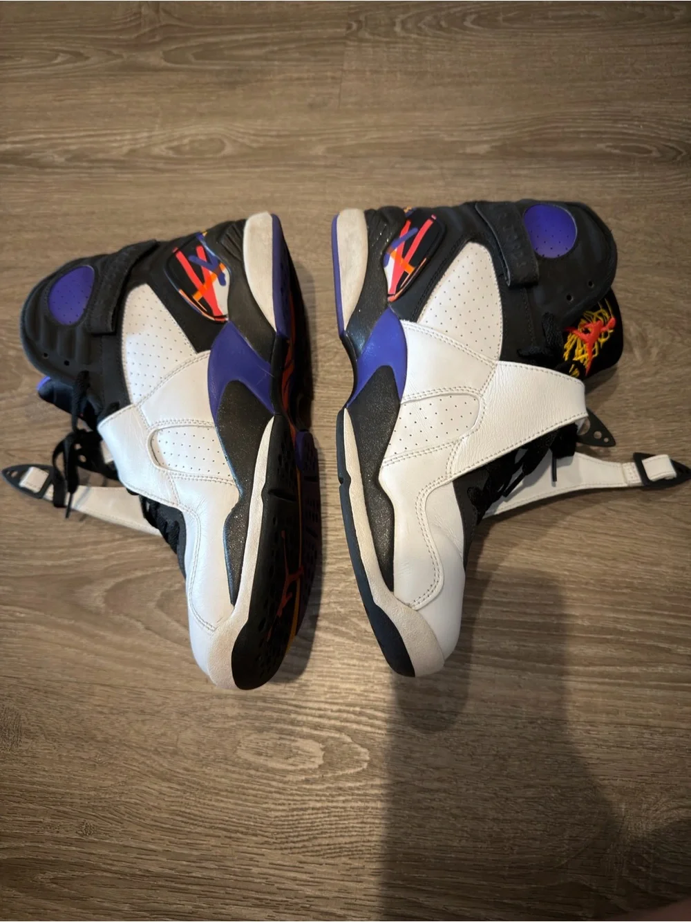 Jordan 8 Retro